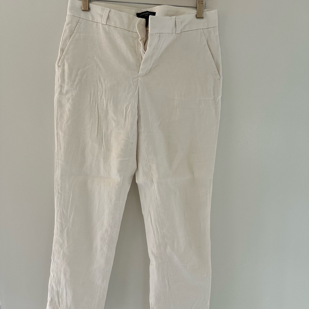 Women’s white linen Avery pants by Banana Republic
